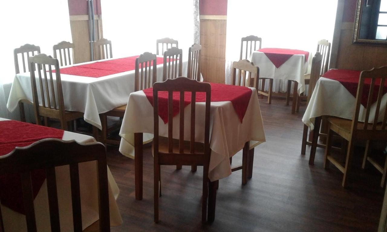 Hostal Don Pedro Пуэрто-Наталес Экстерьер фото