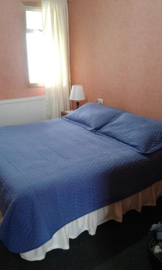 Hostal Don Pedro Пуэрто-Наталес Экстерьер фото